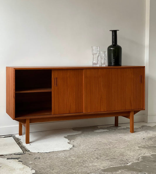 Teak credenza by Mobican