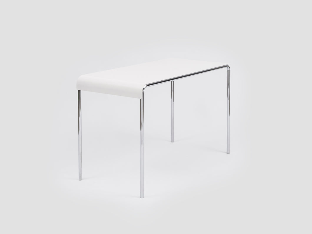 Table Farallon par Yves Béhar