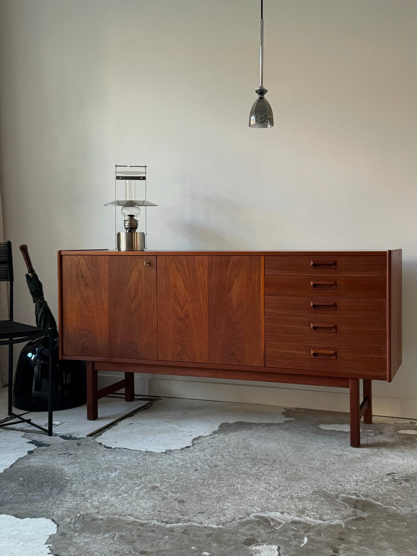 Teak credenza by Ulferts