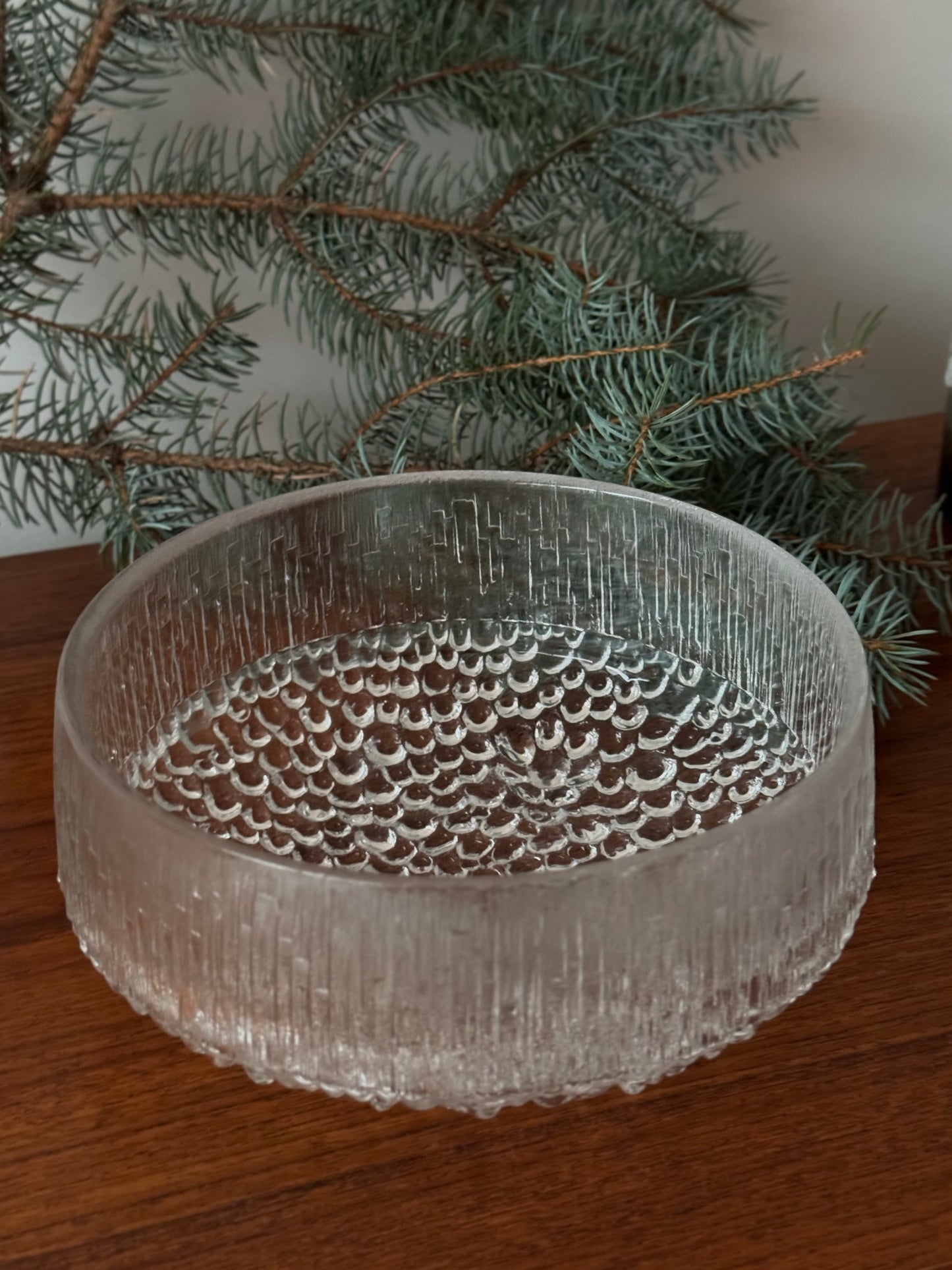 Grand bol Ultima Thule par Tapio Wirkkala pour Iittala