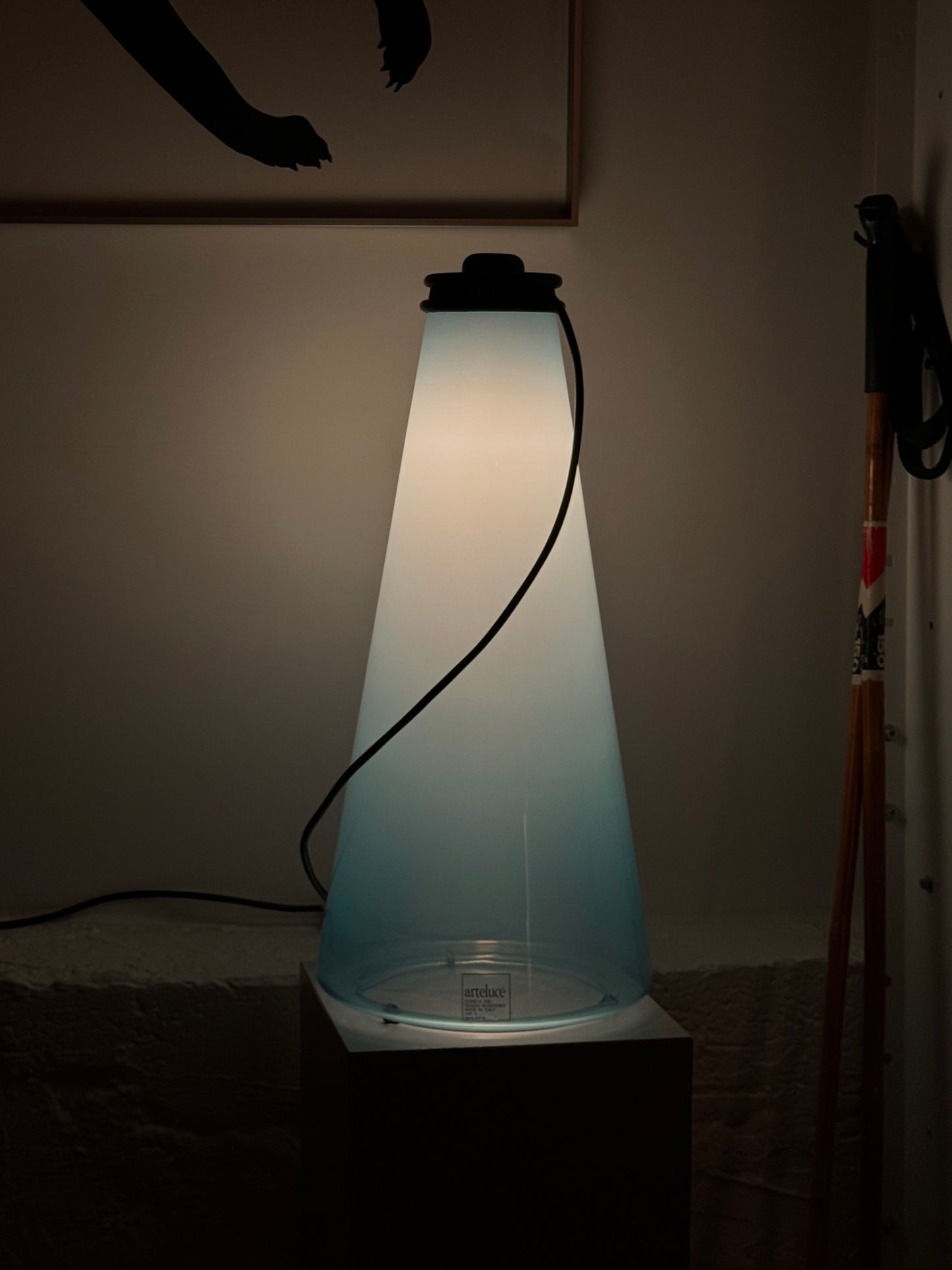 Lampe de table Cono par Ezio Didone pour Arteluce