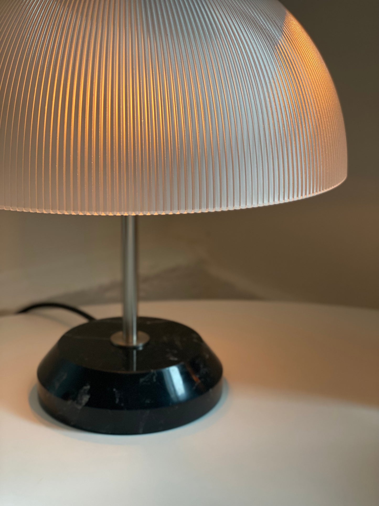 Lampe de table Alfa de Sergio Mazza