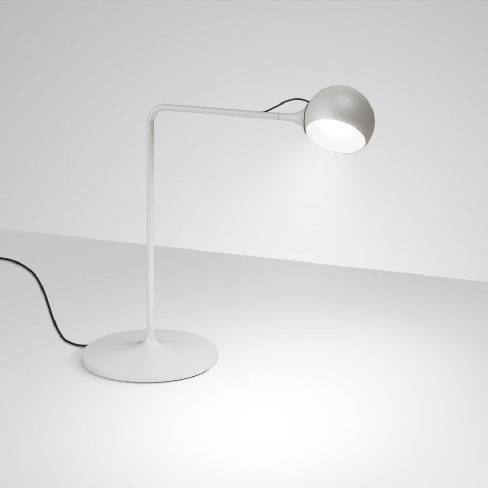 Ixa table lamp by Foster & Partners